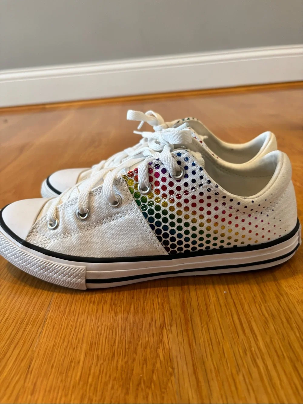 Converse classic low
